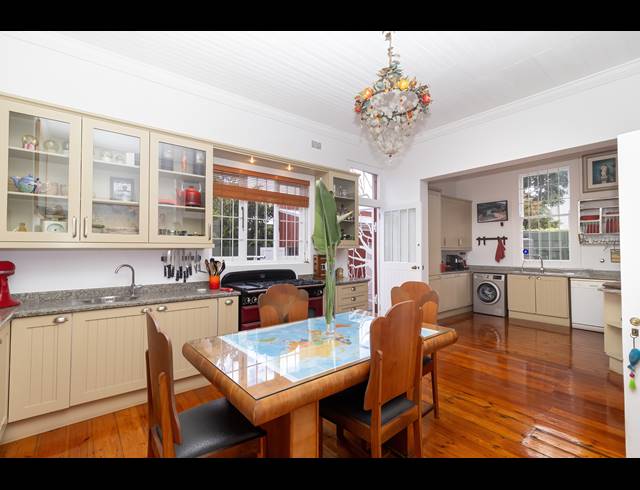 5 BEDROOM HOUSE FOR SALE IN ROSEBANK